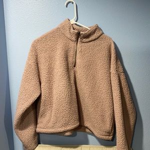 Cropped fuzzy Sherpa